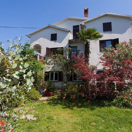 Apartment Du Malinska Buitenkant foto